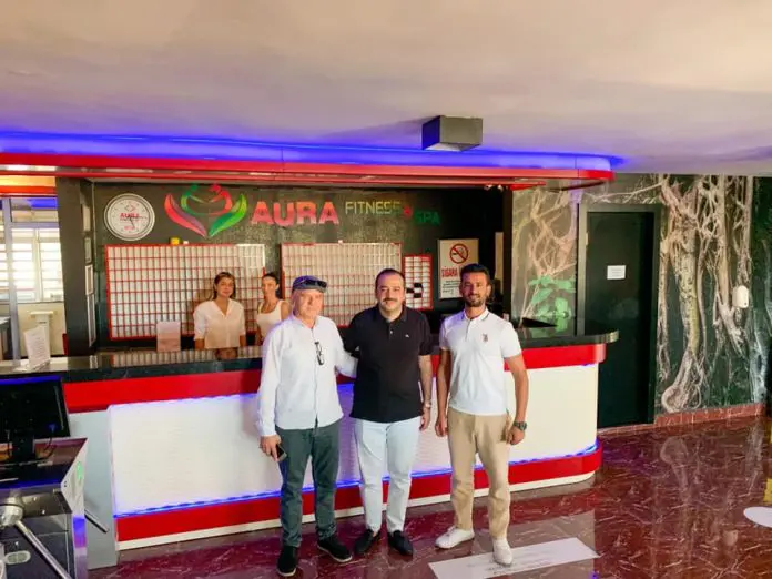 Alanya Sanayi ve Ticaret odası Başkan adayı Tunahan Toksöz Aura Fitness&Spa Sahibi Murat Güngör’ü ziyaret etti…